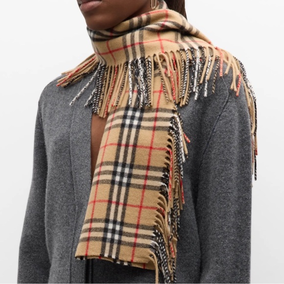 Burberry Beige Checked 100% Cashmere Fringed Scarf - Picture 1 of 5